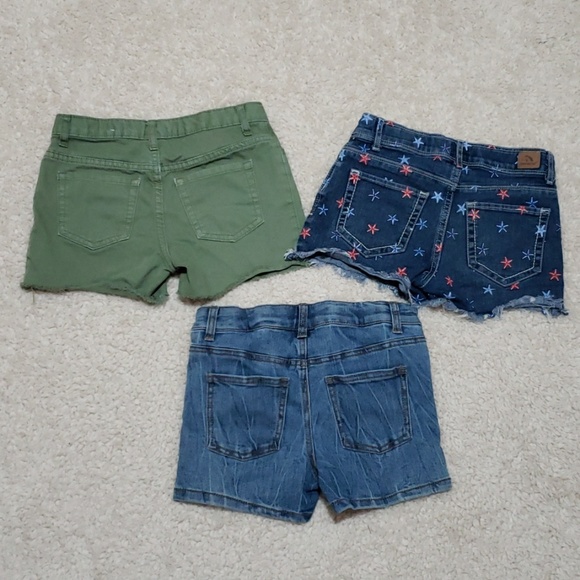 🌞EUC Lot 3 Pairs of size 7 girls shorts - Picture 5 of 8